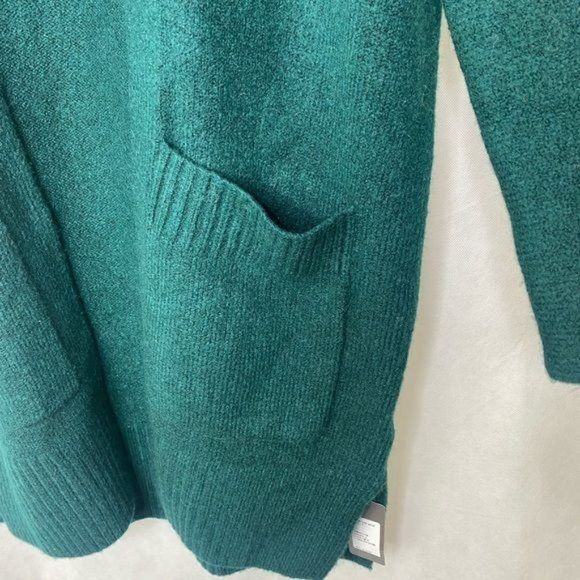 Woolen Bloom ladies long Cardigan Green size Medium New With Tags - Picture 3 of 12